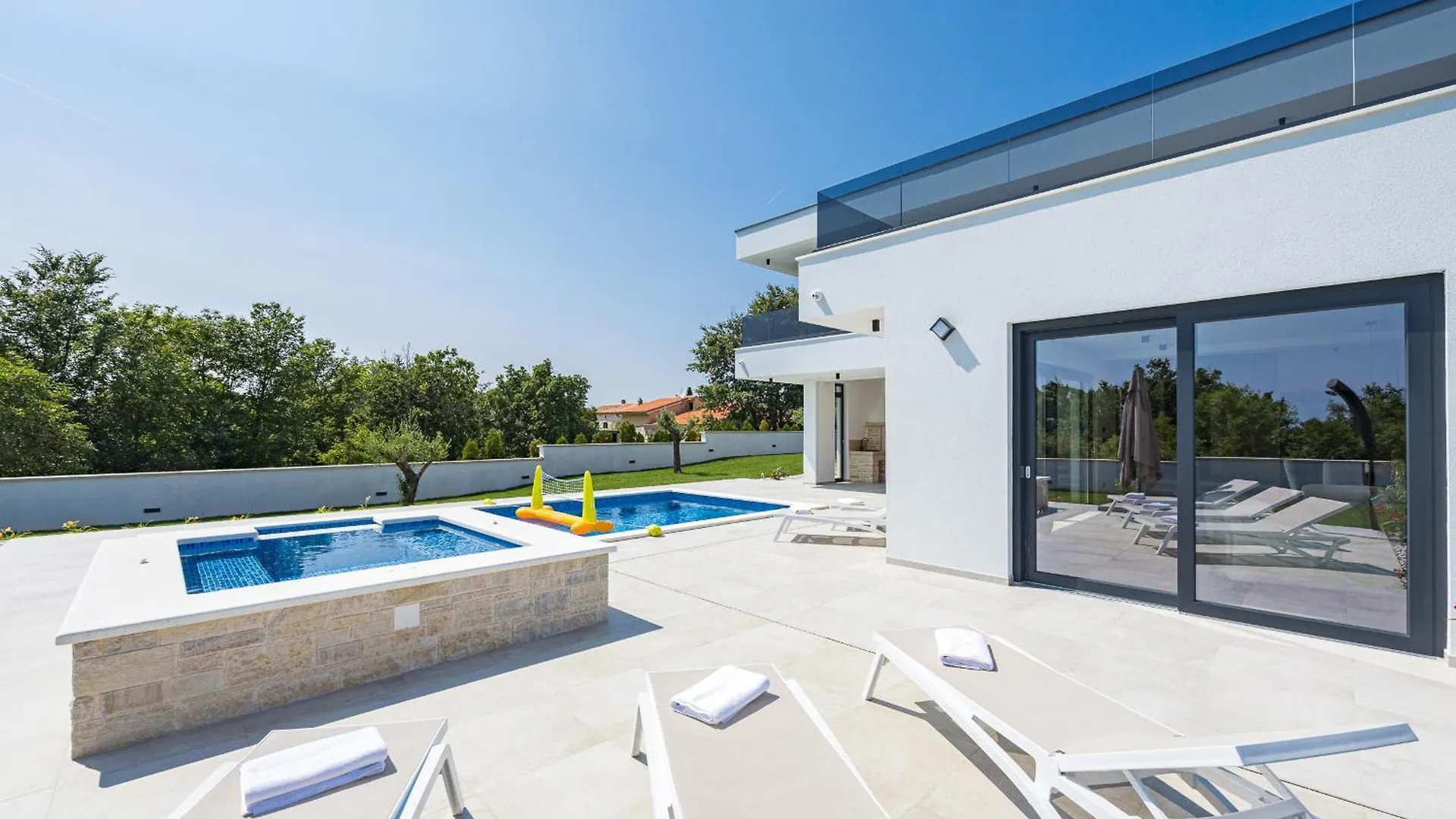 Villa Maem In Central Istria For Families With Sauna, Whirlpool & Sea View Jursici